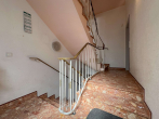 Treppenhaus EG - Solides Mehrfamilienhaus in Wuppertal-Barmen